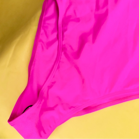 * NEW* Fashion Nova HOT PINK 1 pc SWIMSUIT - Picture 9 of 10